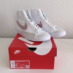 New! Nike Blazer Mid ‘77